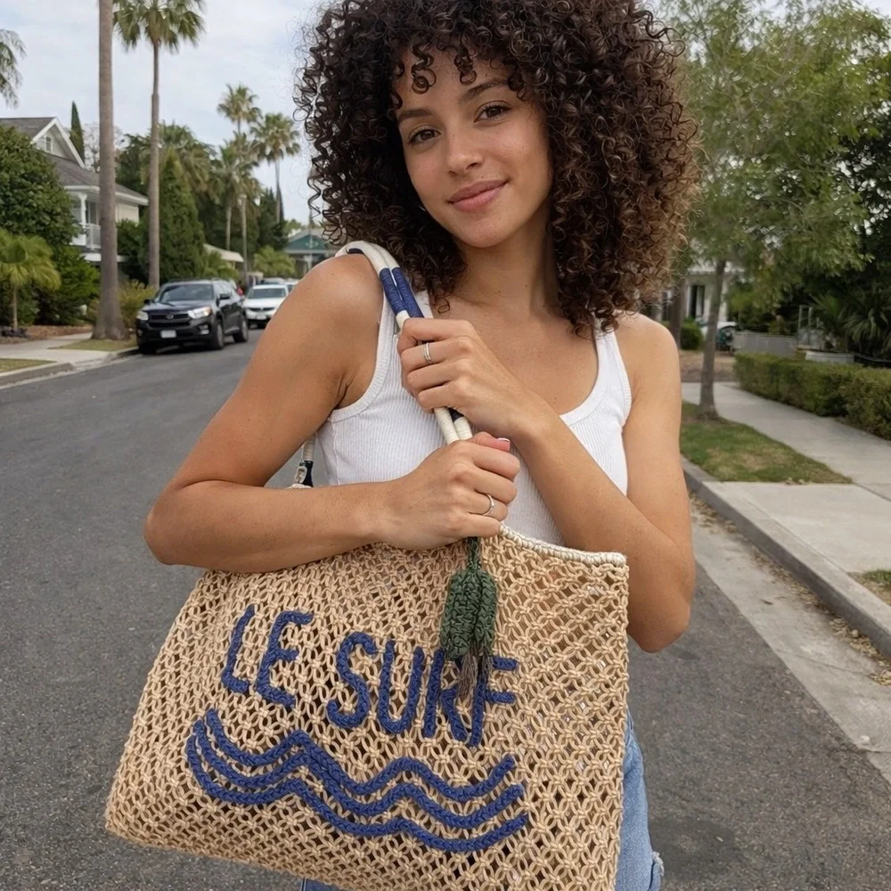 Hershey Le Surf Macrame Tote - Picture 4 of 9